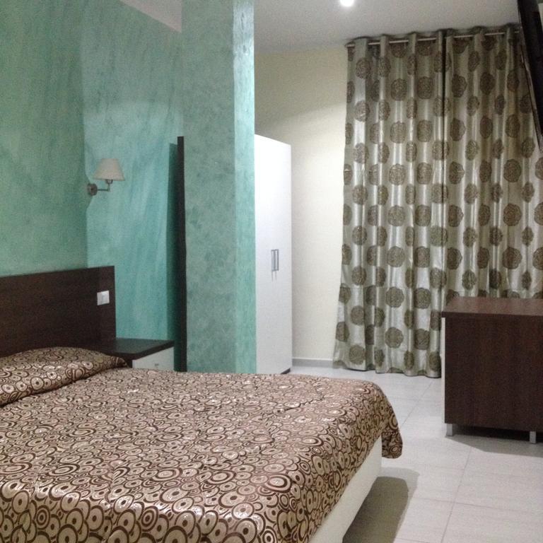 Tiburtina Guesthouse Roma Exterior foto